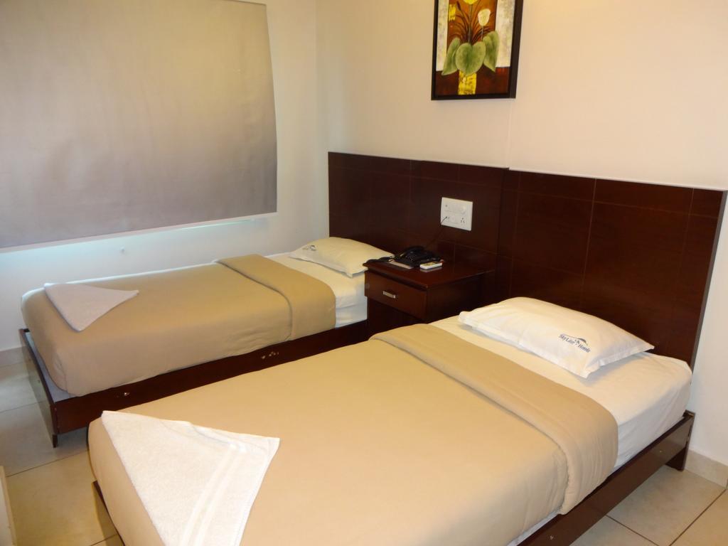 Hotel Sky Lite Coimbatore Chambre photo
