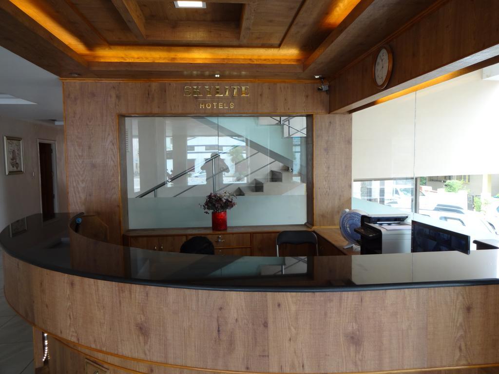 Hotel Sky Lite Coimbatore Extérieur photo