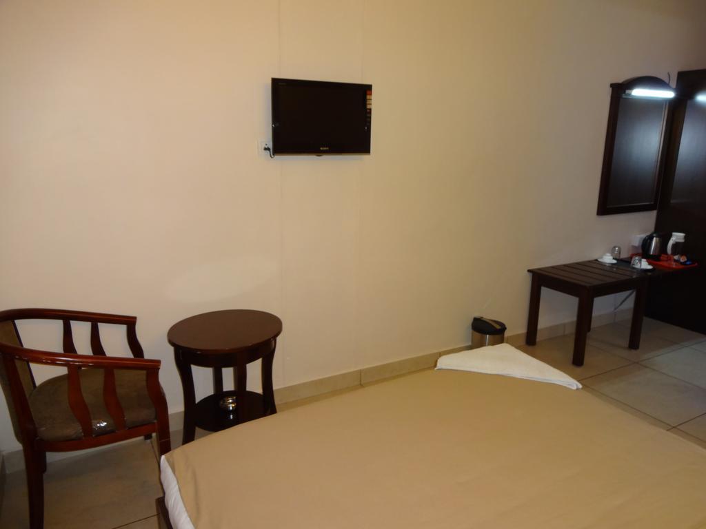 Hotel Sky Lite Coimbatore Extérieur photo